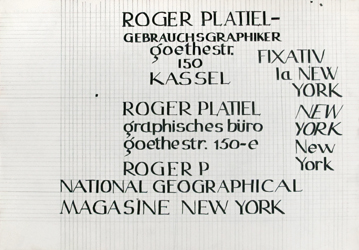 Affichette d'étudiant avec des compositions de lettrages.